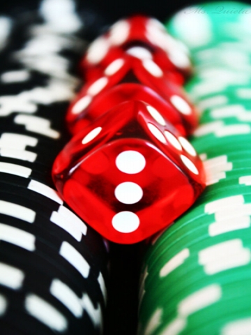 Dice And Poker Chips Wallpaper