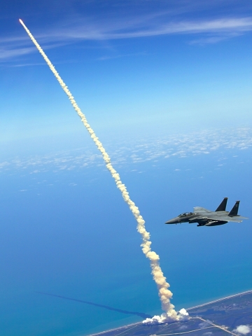 Flying F 15 Wallpaper