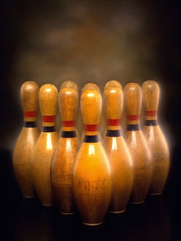 Bowling Pins Wallpaper
