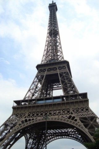 Eiffel Tower Paris Closeup Wallpaper