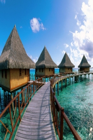 Floating Hotels Wallpaper